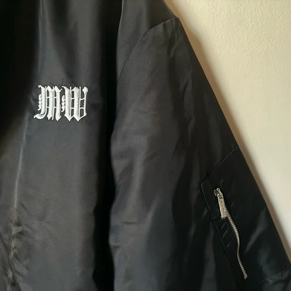 Black Graphic Bomber Jacket - Picture 4 of 10